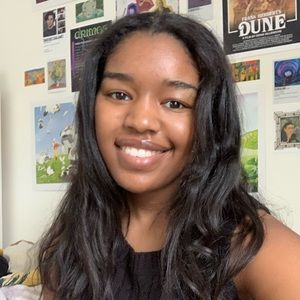 Meet your Posher, Olivia